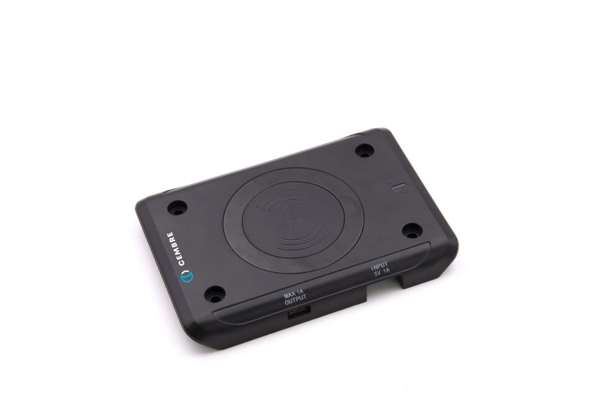 CEMBRE - Pannello magnetico di ricarica singolo e base wireless per ricarica.
