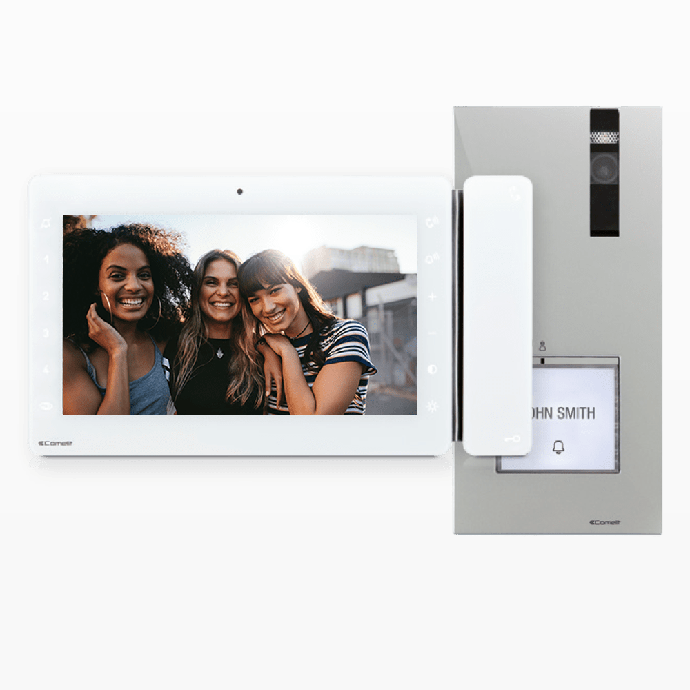 COMELIT - Serie Maxi - Kit video monofamiliare con posto esterno Quadra e monitor 7" Wi-Fi, sistema ViP, scatola incasso e supporto inclusi