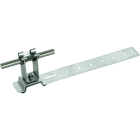 DEHN - Staffa portaf.x tetti Dehngrip in acciaio inox per un'installazione sicura e resistente.