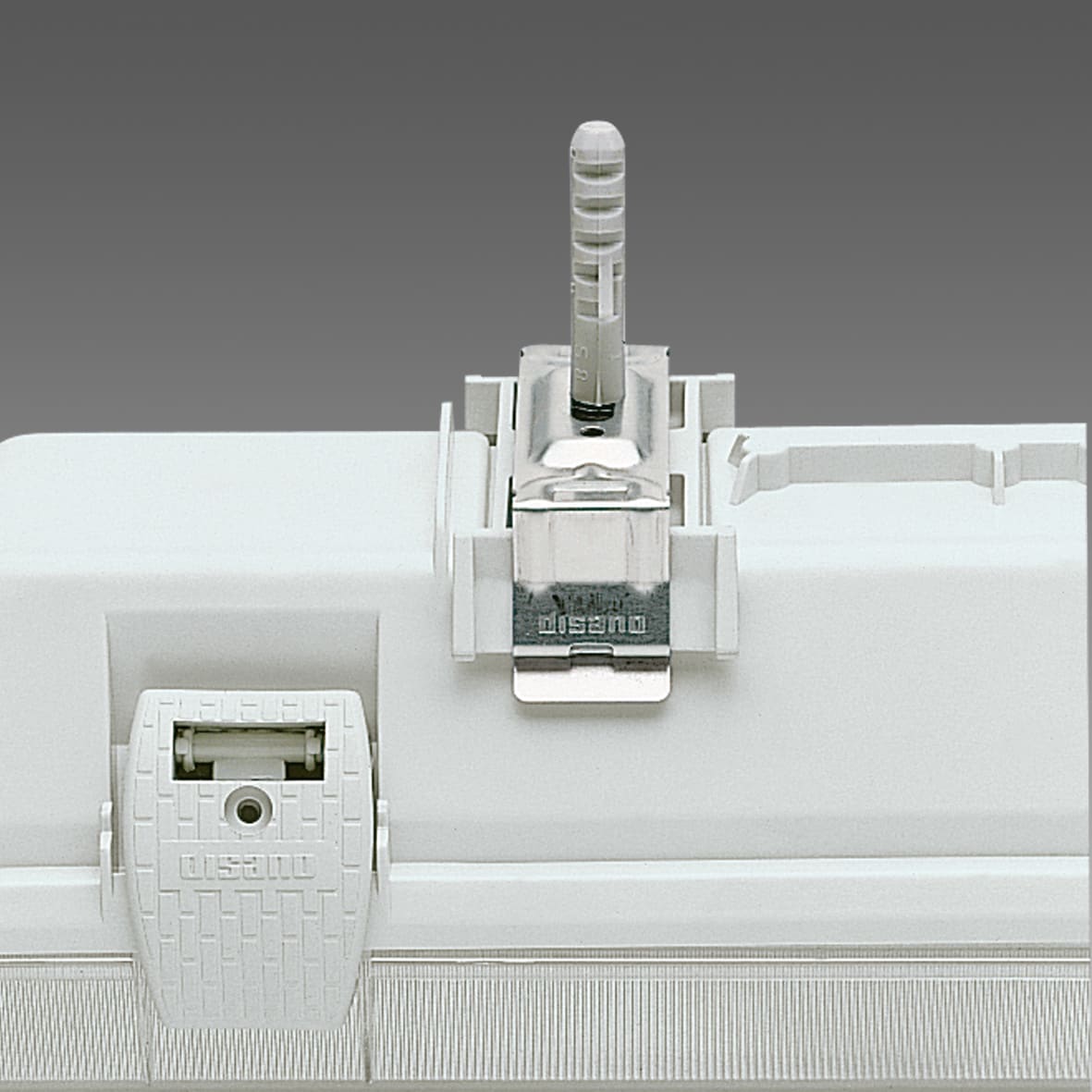 DISANO ILLUMINAZIONE - STAFFA A PLAFONE MONOLAMPADA 937 INOX