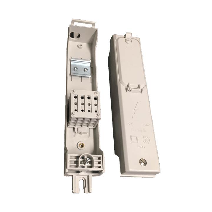 DKC EUROPE - Morsettiera da incasso palo a doppio isolamento, 4 poli, feritoia 100x300 mm MVE/416/00/DIN X PALO I.P.