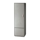 DKC EUROPE - Armadio in vetroresina Serie GRAFI 9 con 1 vano, zoccolo e dimensioni 1840 x 910 x 330 mm (AxBxP), IP44.