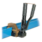 DKC EUROPE - Foracanale con punzoni M16-20-25-32, spessore massimo 1,2 mm, ideale per lavori di precisione su acciaio INOX.