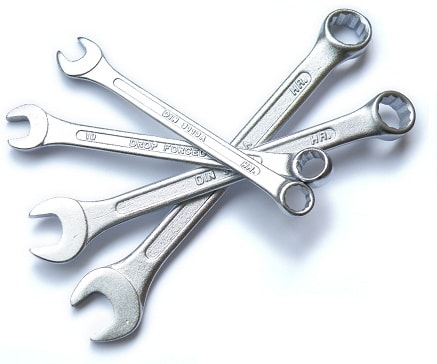 DKC EUROPE - Assemblaggio angolari flange zoccolo modula R1ZCOR R1ZPRO.