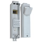 DKC EUROPE - Serie MVF - Morsettiera da incasso palo a doppio isolamento, 4 poli, feritoia 100x300 mm