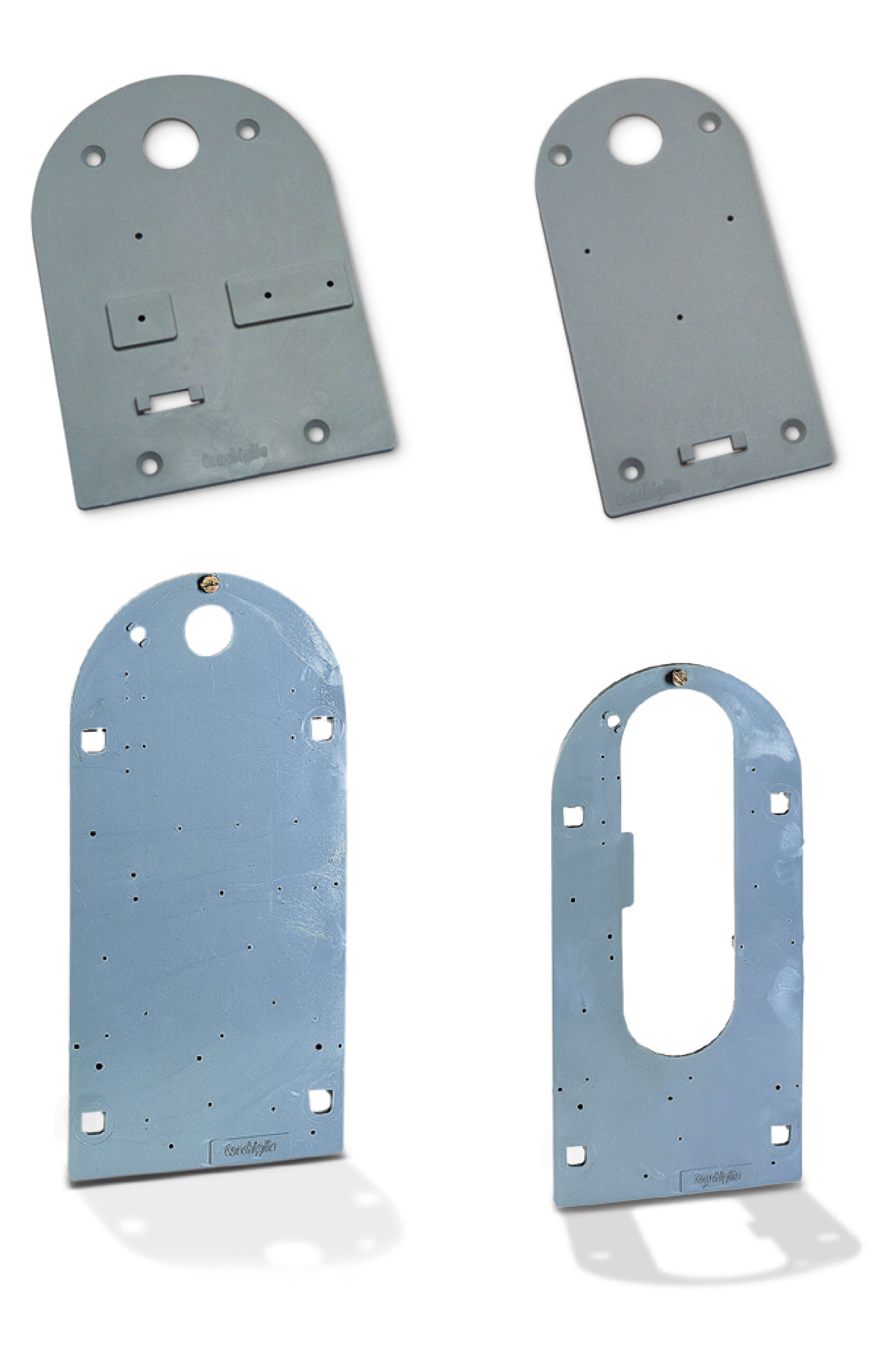 DKC EUROPE - Acc. per Serie SCF - Piastra di fondo per cassette di derivazione da palo, dim. 90 x 150 mm