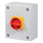 EATON INDUSTRIES - Interruttore generale P3 63 A in custodia 3 poli con funzione di arresto d'emergenza maniglia rotativa rossa e anello di blocco giallo lucchetto.