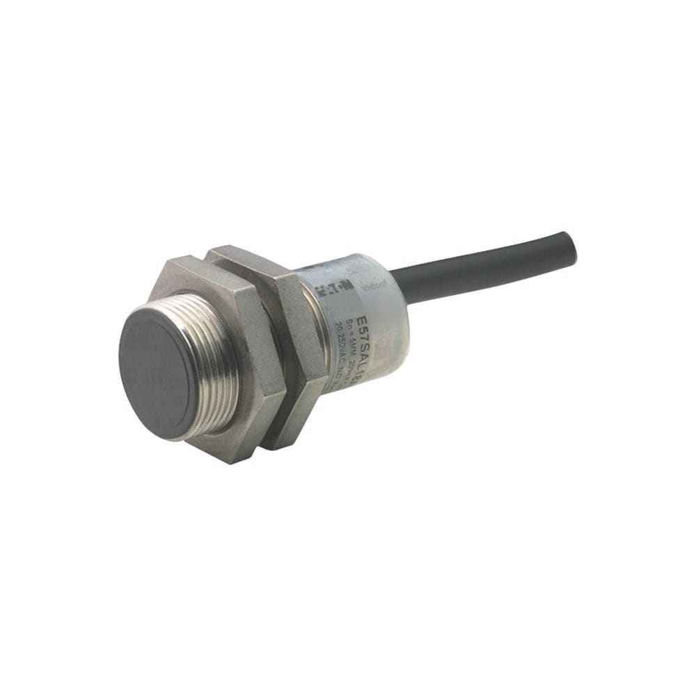 EATON INDUSTRIES - E57 Premium+ Interruttore di Prossimità Short-Series, 1NA, 2 Fili, 40-250V AC, M18x1mm, Sn=5mm, Piatto, Acciaio Inox, Cavo di Collegamento 2m.