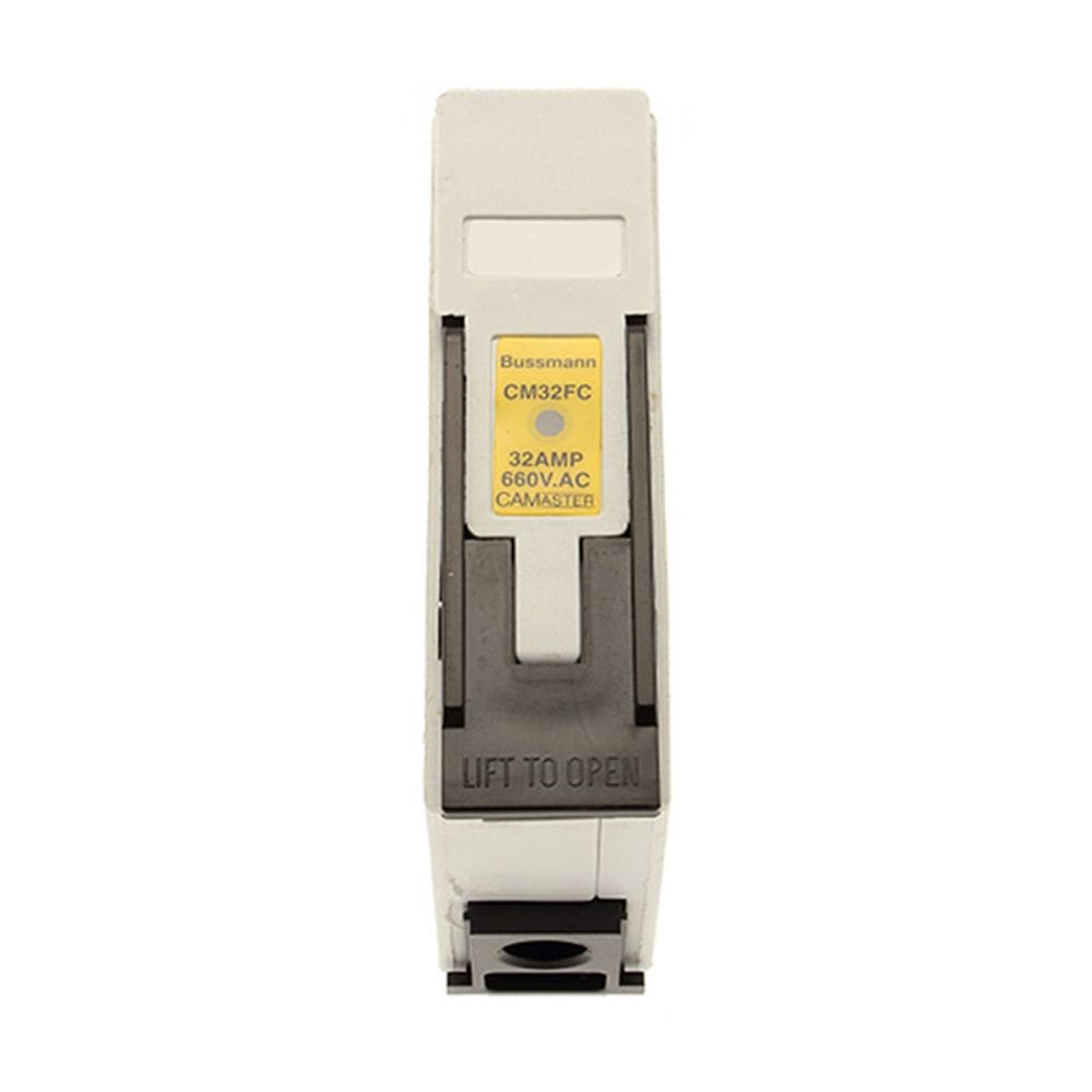 EATON INDUSTRIES - CM32FCW 32AWHT F/HOLD(10)1.3KG W