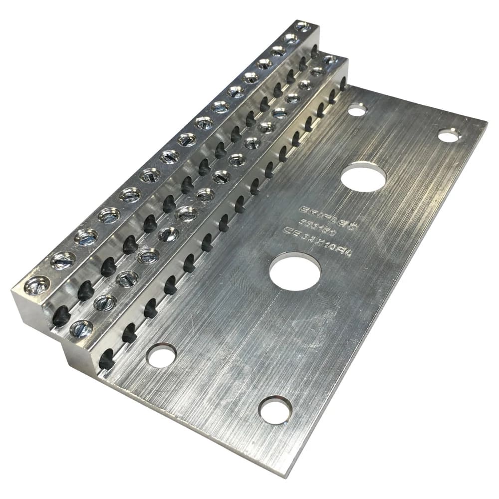 NVENT ERIFLEX - Barra collettrice CB 32x20 in alluminio stagnato con 32 connessioni. 553151