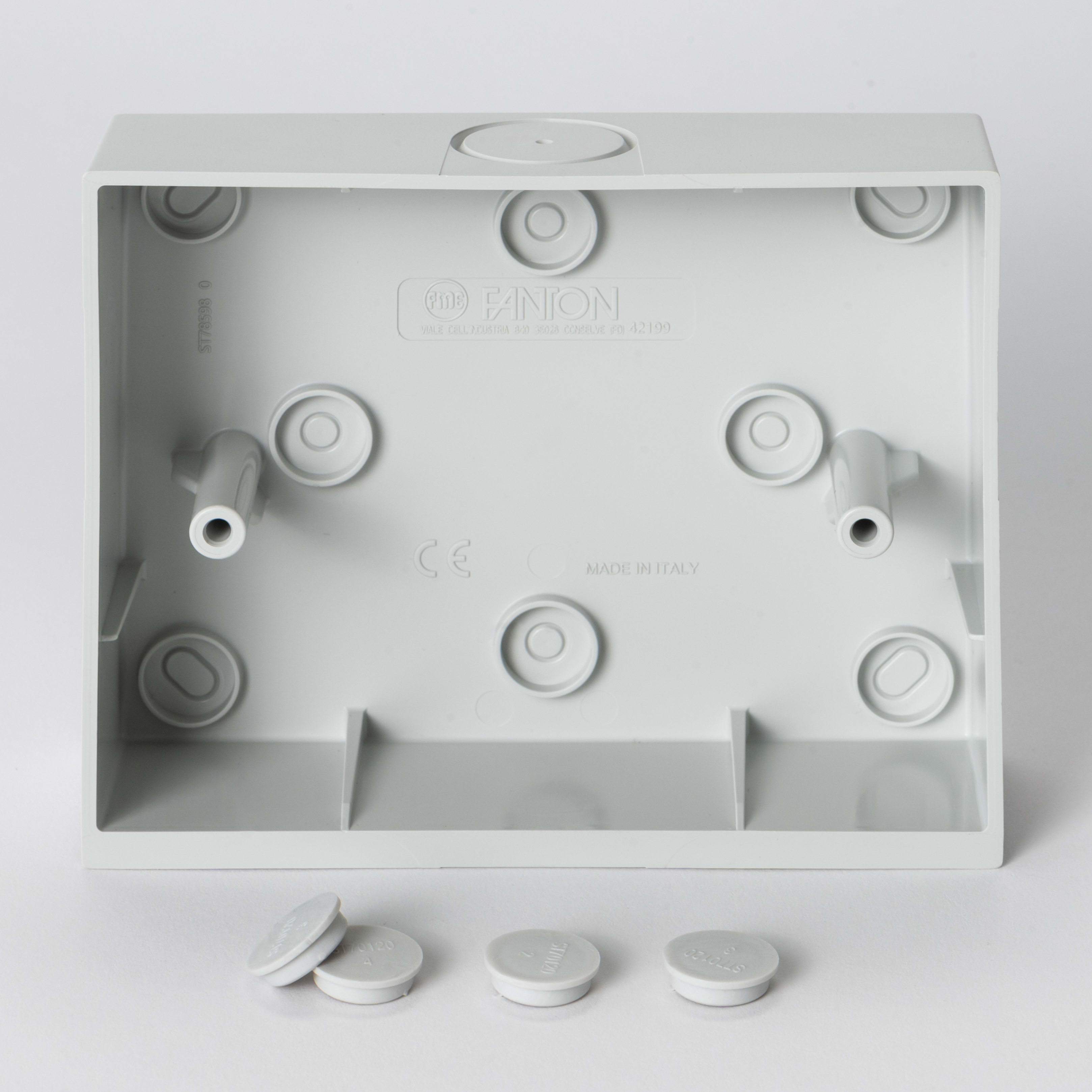 FANTON - Scatola da parete per OPERA IP55