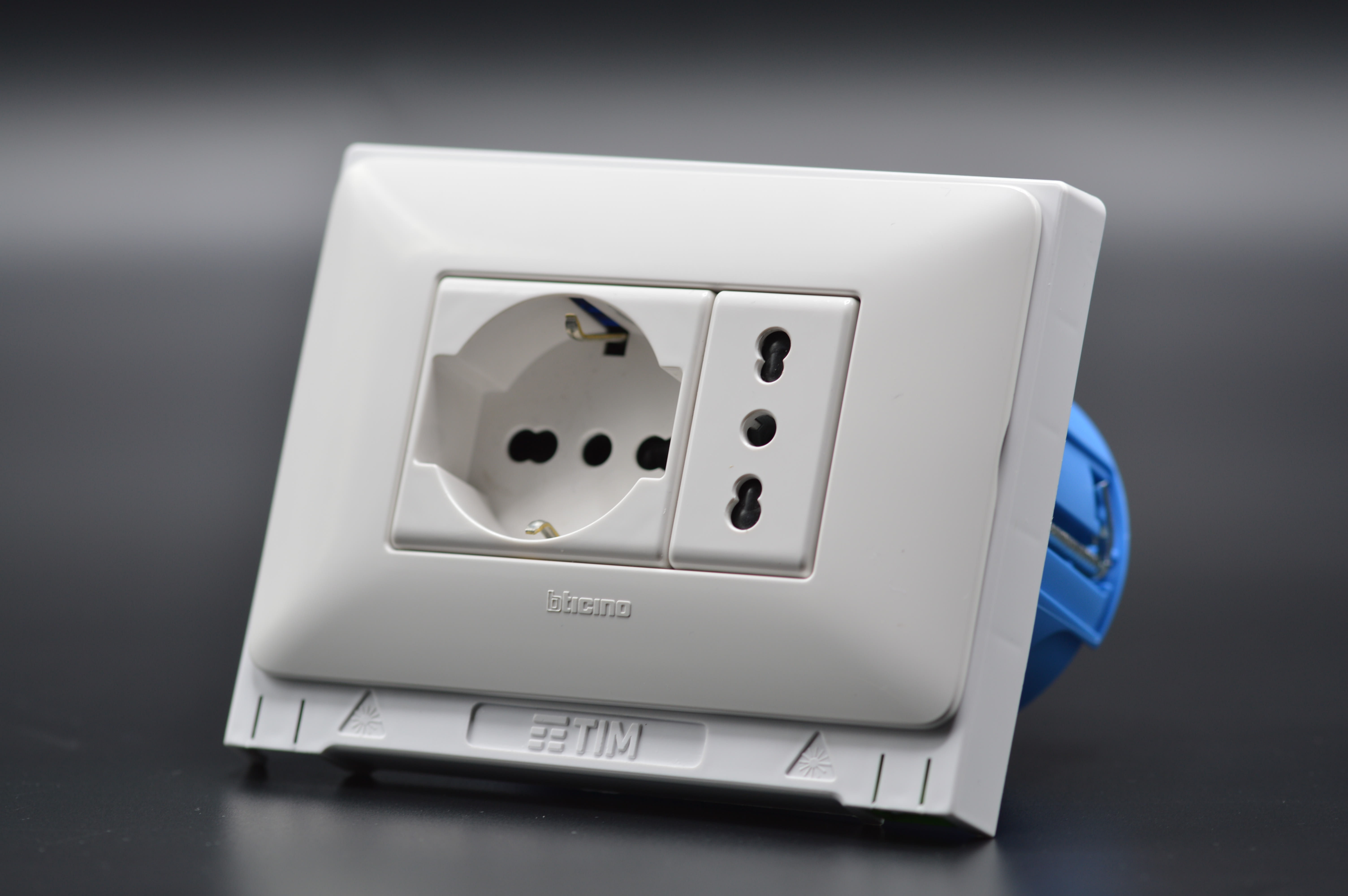 FIBERNET - BORCHIACORNI. 1ADAPTER SCANOFLANG,1PIGT