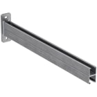 FISCHER - FCA41D-750 HDG: mensola a sbalzo fischer per installazione tubazioni, facile allineamento con asolature ruotate di 90° nella piastra di base.