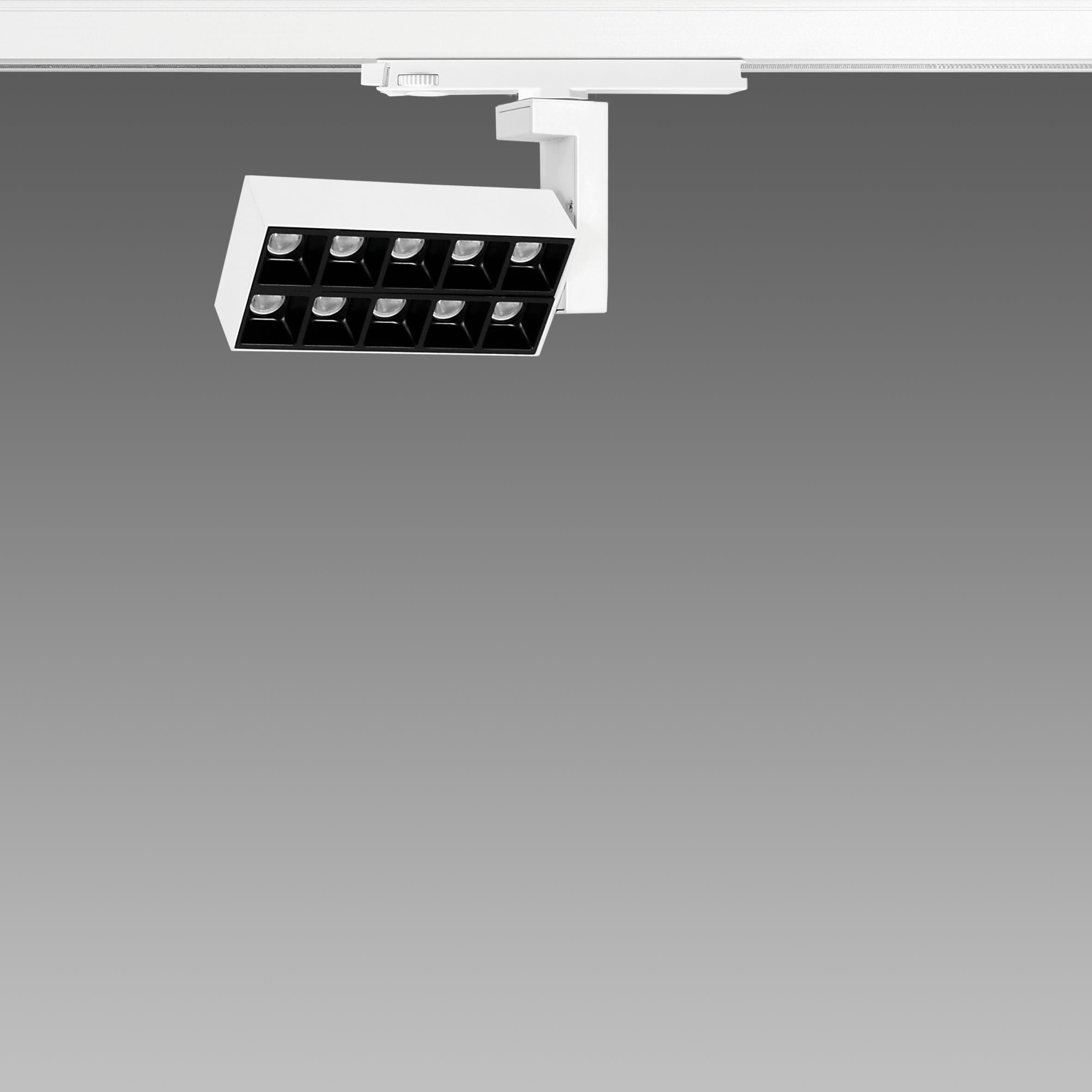 FOSNOVA - MATRIX Q10 C 1036 20W 3K CLD BIA DARK