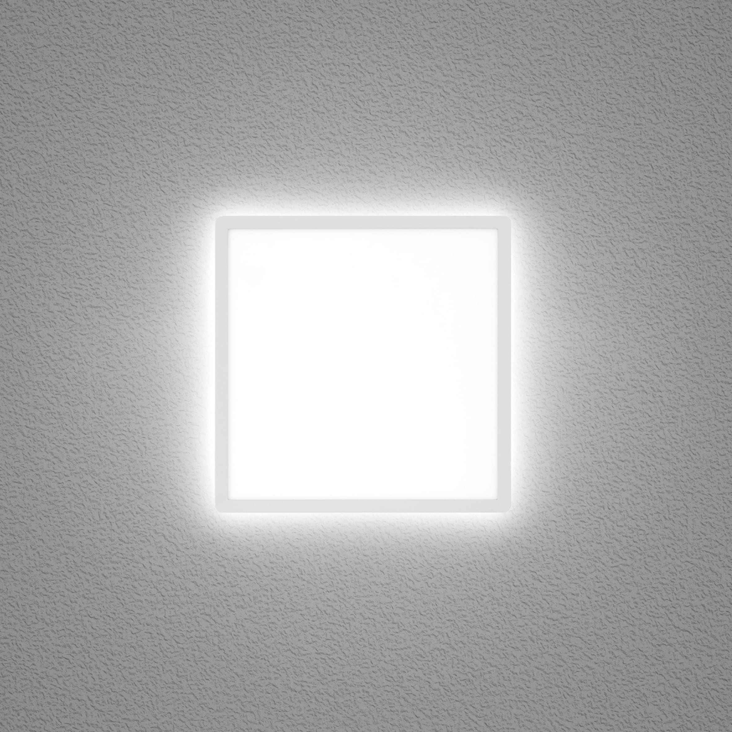 FOSNOVA - COSMIC Q 0462 18W 4K CLD BIA