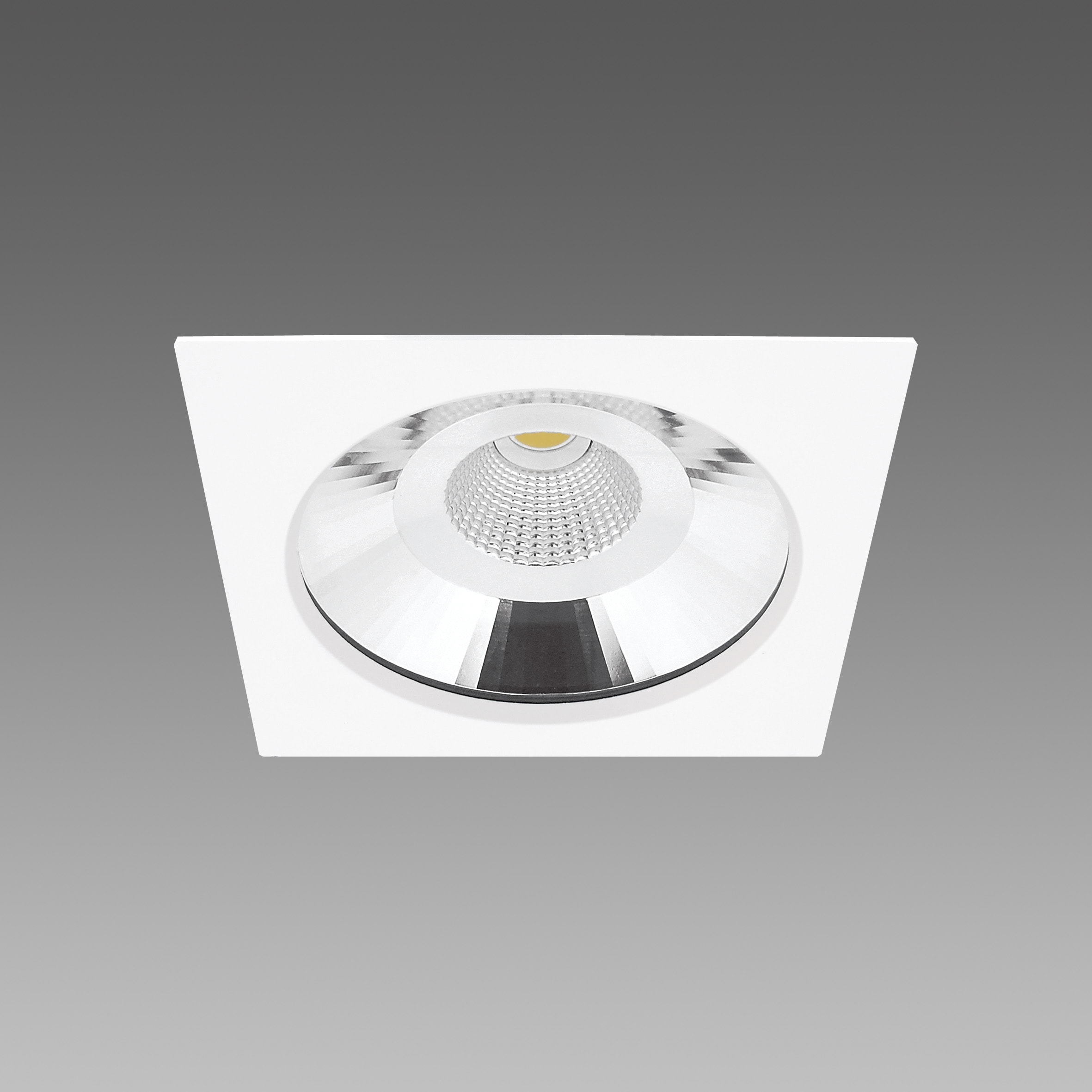 FOSNOVA - .JET Q 170 657 LED 32W 4K CLDDD BIA