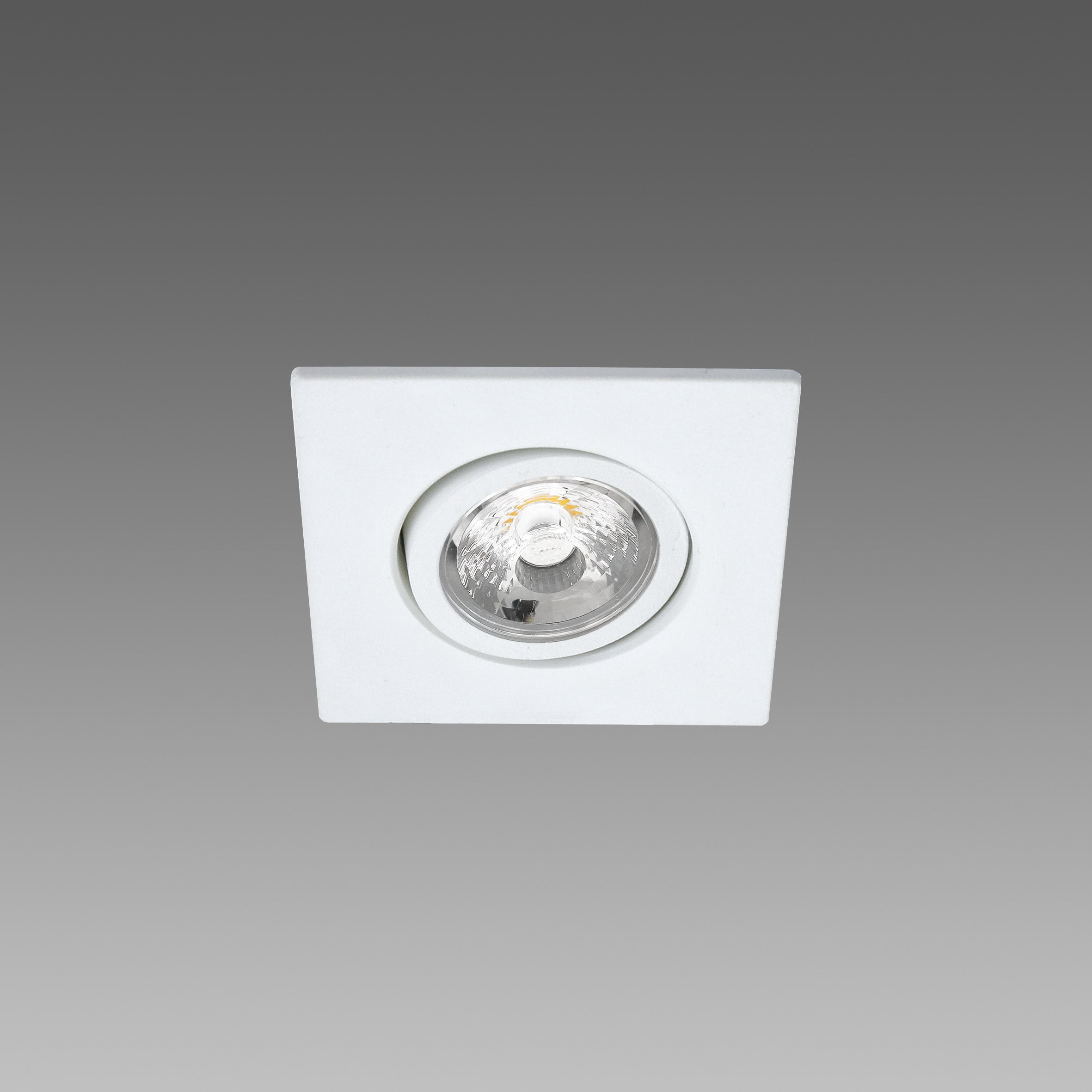 FOSNOVA - SUN Q 0666 9W 60 3K CLD-D BIA