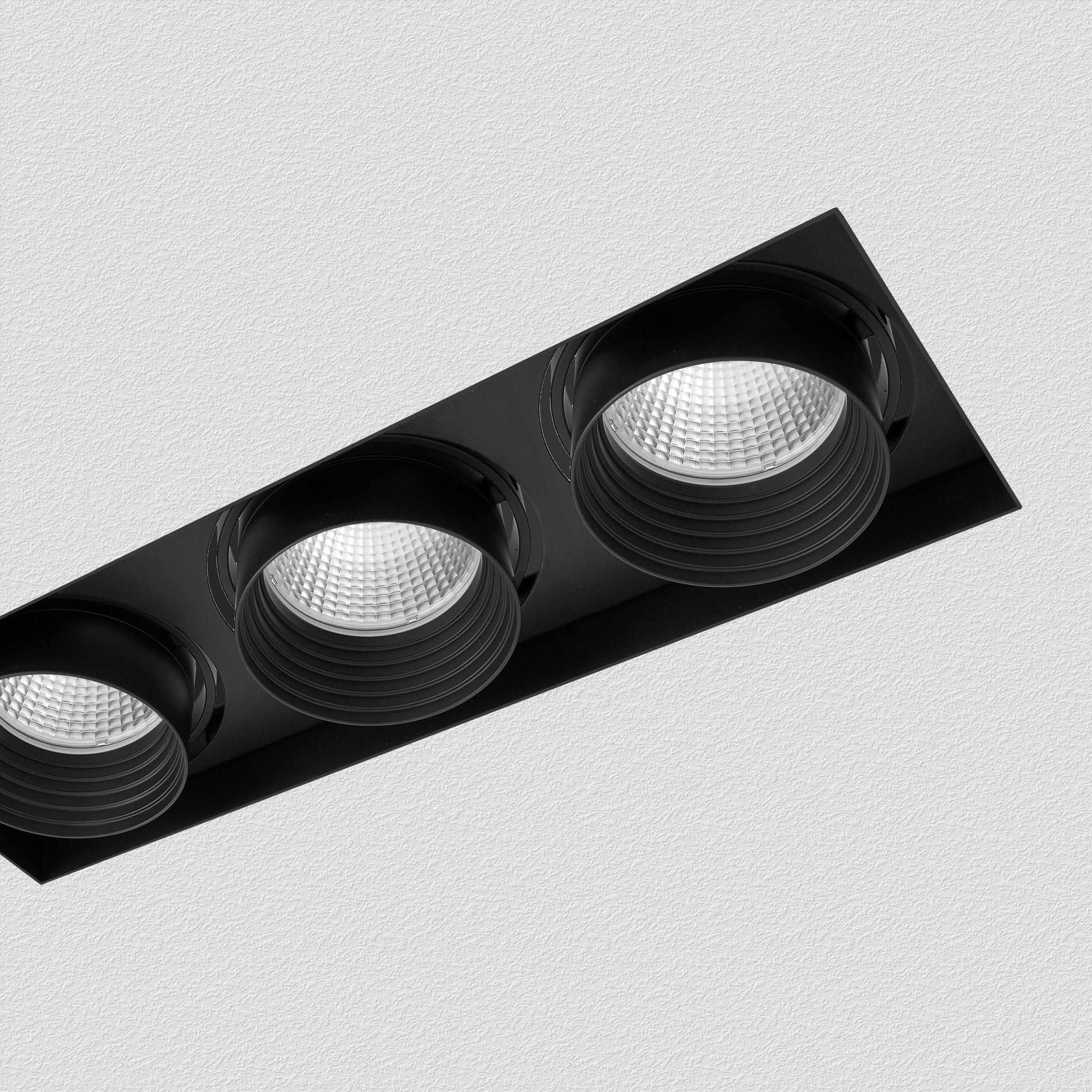 FOSNOVA - TRIMLESS 70 1073 75W 3K 28 CLD NER