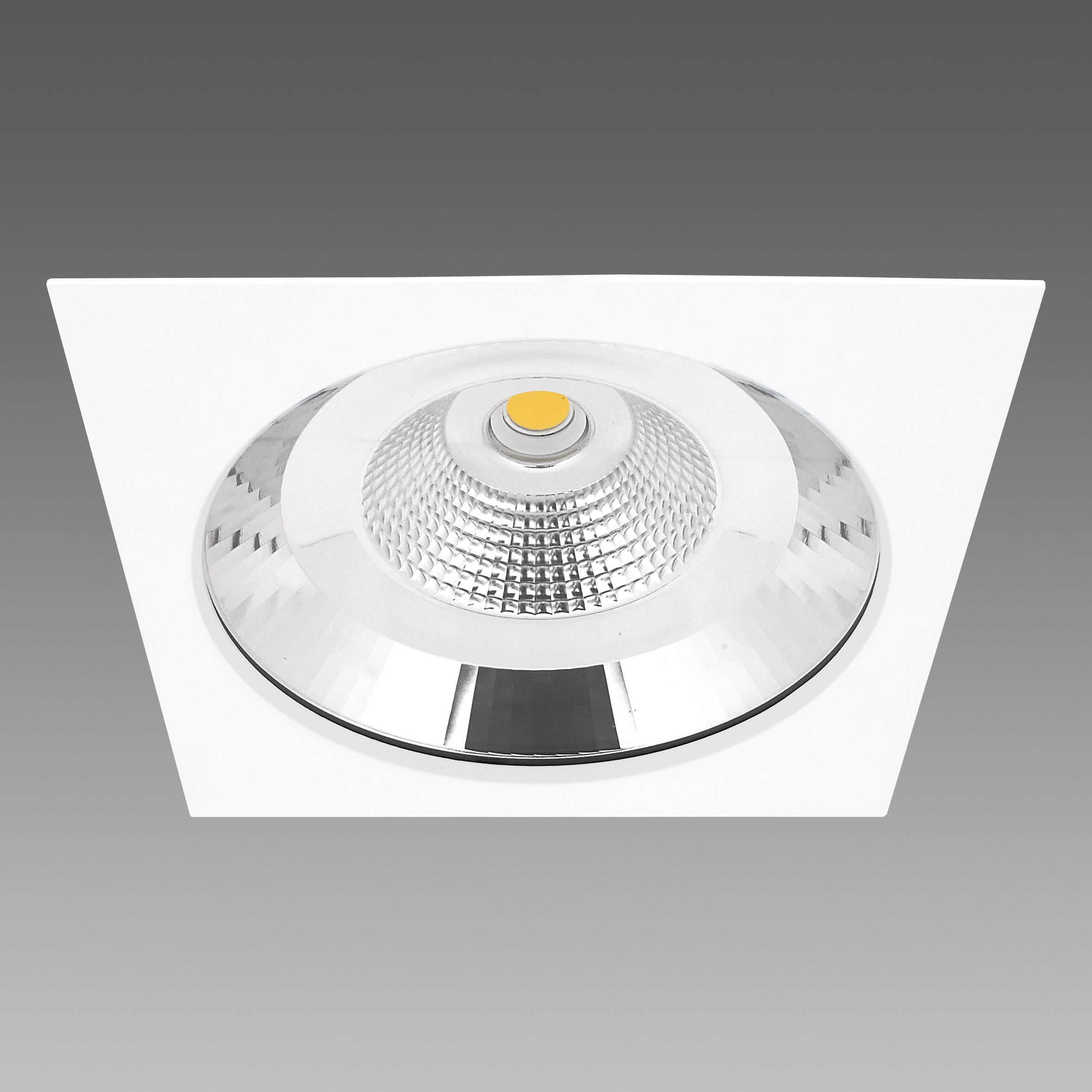 FOSNOVA - JET Q 220 657 LED 45W 4K CLD-D-D BIA