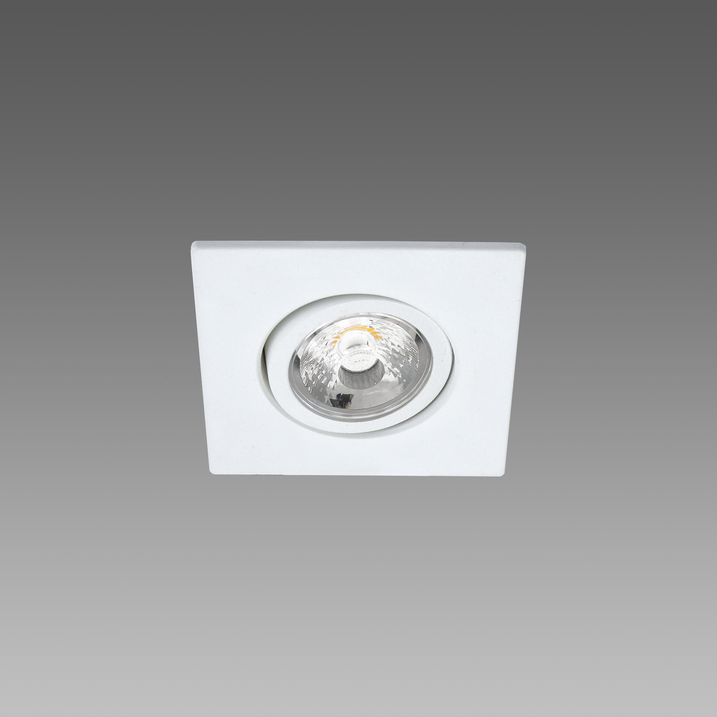 FOSNOVA - SUN Q 0666 9W 60 4K CLD-D BIA