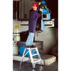 FRIGERIO CARPENTERIE - Sgabello pieghevole con piatto in alluminio a 4 gambe.