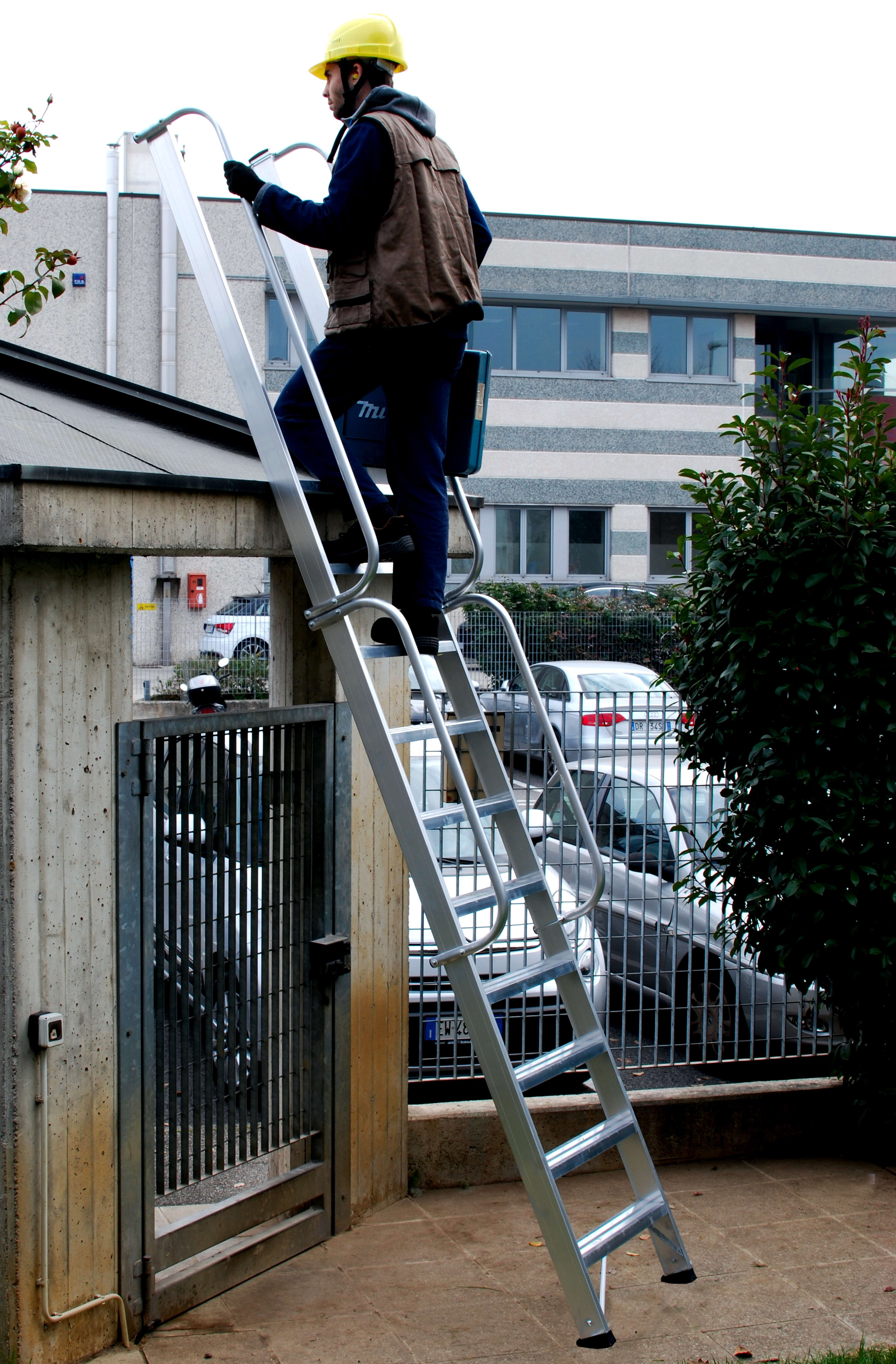 FRIGERIO CARPENTERIE - Sca Appo. Pro La60 con Uscita 19g Dl.