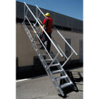 FRIGERIO CARPENTERIE - Scala industriale con altezza e inclinazione variabili la80 5g.