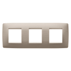 GEWISS - PLACCA ONE INTERNATIONAL - IN TECNOPOLIMERO - 2+2+2 POSTI ORIZZONTALE - CANAPA - CHORUSMART