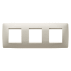 GEWISS - PLACCA ONE INTERNATIONAL - IN TECNOPOLIMERO - 2+2+2 POSTI ORIZZONTALE - AVORIO - CHORUSMART