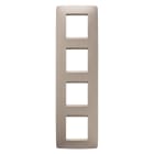GEWISS - PLACCA ONE INTERNATIONAL - IN TECNOPOLIMERO - 2+2+2+2 POSTI VERTICALE - CANAPA - CHORUSMART