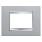 GEWISS - PLACCA LUX - IN TECNOPOLIMERO VERNICIATO - 3 POSTI - TITANIO - CHORUSMART
