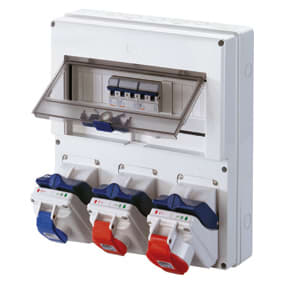 GEWISS - COMBIBLOC DBO - DA PARETE - 1 PRESA 2P+T 16A + 1 PRESA 3P+T 16A + 1 PRESA 3P+N+T 16A - IP44
