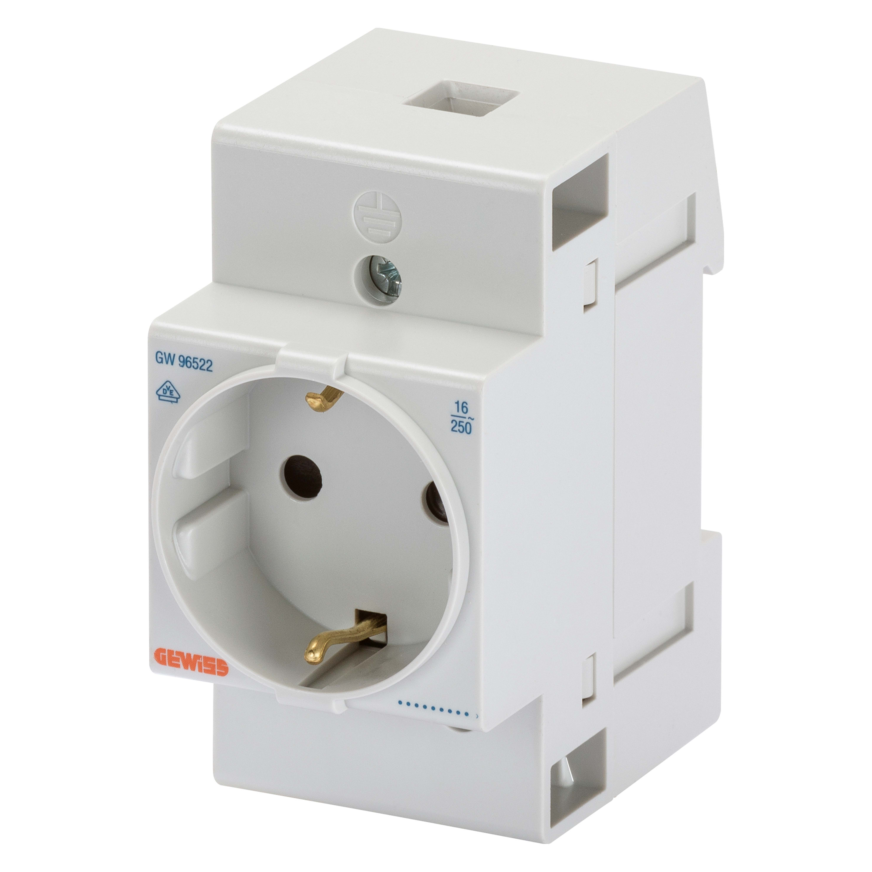GEWISS - PRESA PER GUIDA DIN - STANDARD TEDESCO -2P+T 16A - 2,5 MODULI