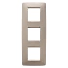 GEWISS - PLACCA ONE INTERNATIONAL - IN TECNOPOLIMERO - 2+2+2 POSTI VERTICALE - CANAPA - CHORUSMART GW16127TC