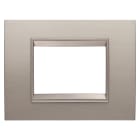 GEWISS - PLACCA LUX - IN METALLO - 3 POSTI - ALLUMINIO SPAZZOLATO - CORNICE BRONZO CHIARO OPACO - CHORUSMART