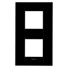 GEWISS - PLACCA GEO INTERNATIONAL - IN TECNOPOLIMERO - 2+2 POSTI VERTICALE - NERO TONER- CHORUSMART
