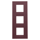 GEWISS - PLACCA GEO INTERNATIONAL - IN TECNOPOLIMERO VERNICIATO - 2+2+2 POSTI VERTICALE - TUSCAN RED - CHORUSMART GW16427VD