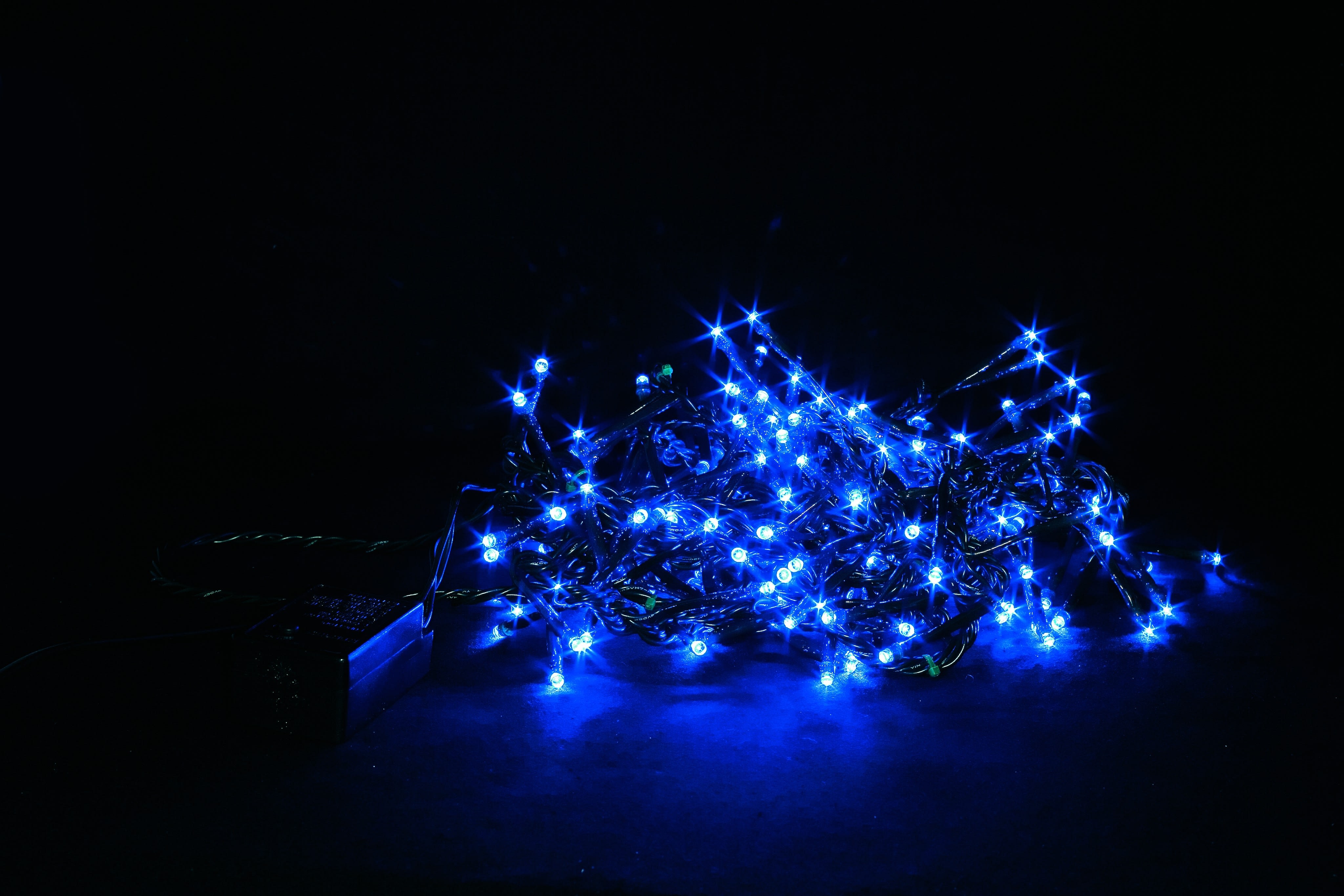 GIOCOPLAST NATALE - 60 LED BLU LUCE FISSA X INT. 240V, PROLUNG. FINO A 50 SET (TOT. 3.000 LED), LUNGH. TOT. MT.7,5