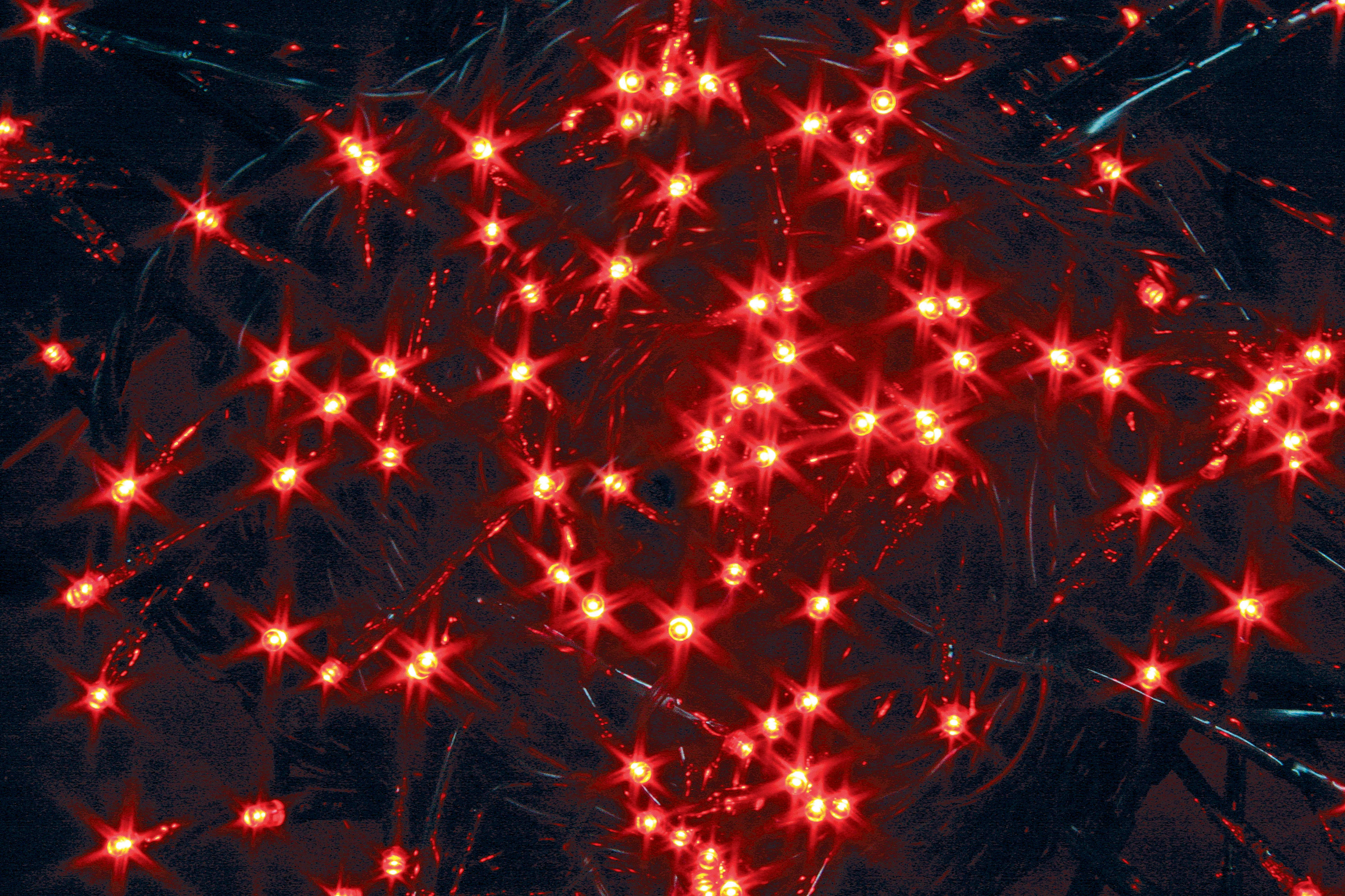 GIOCOPLAST NATALE - 300 LED ROSSI C/GIOCHI L., CAVO ALIM. MT.1,5 - CAVO LUCI MT.7,5 X INT.