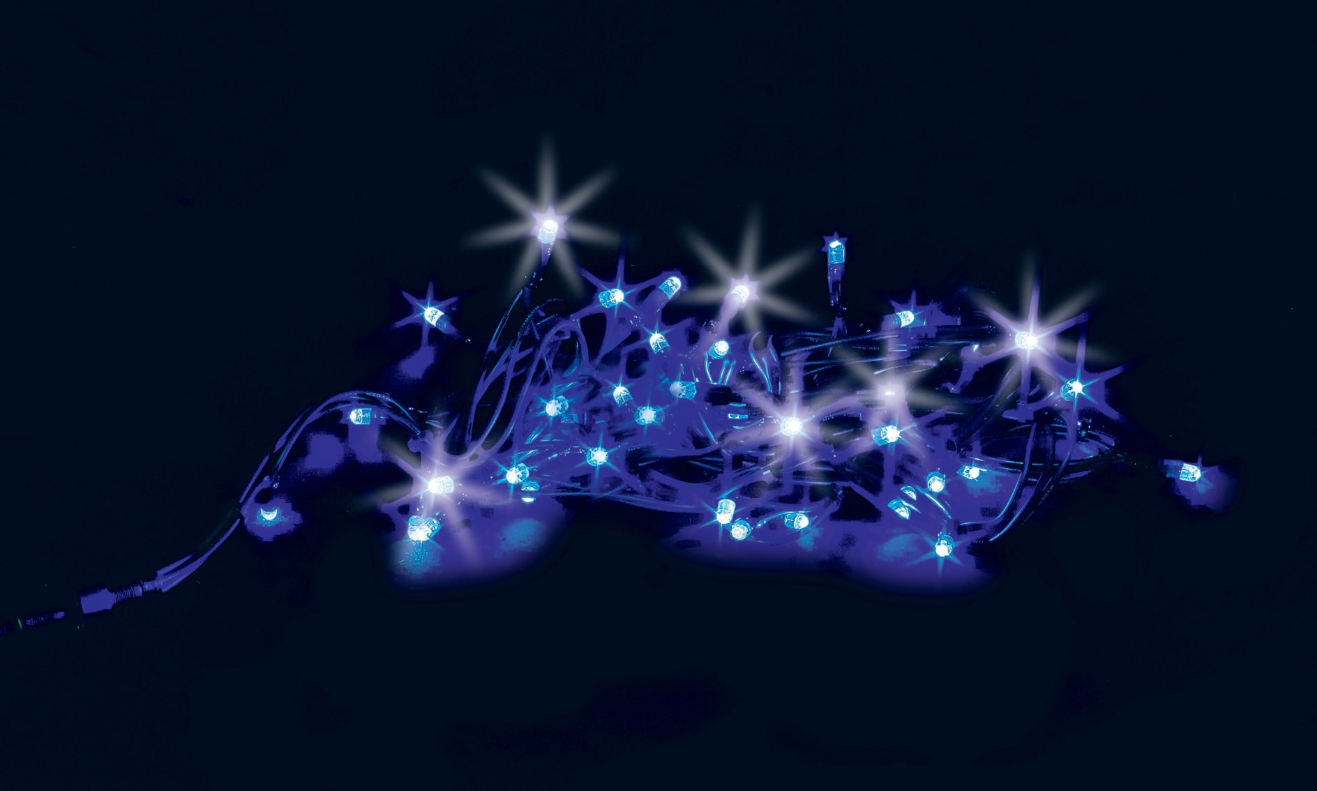 GIOCOPLAST NATALE - 100 LUCCIOLONE LED BLU, CON 20 FLASH, 10 MT. CAVO SCURO, PROLUNG. MAX 20 SET, USO EST/INT, CON CAVO ALIM 1,5 MT.