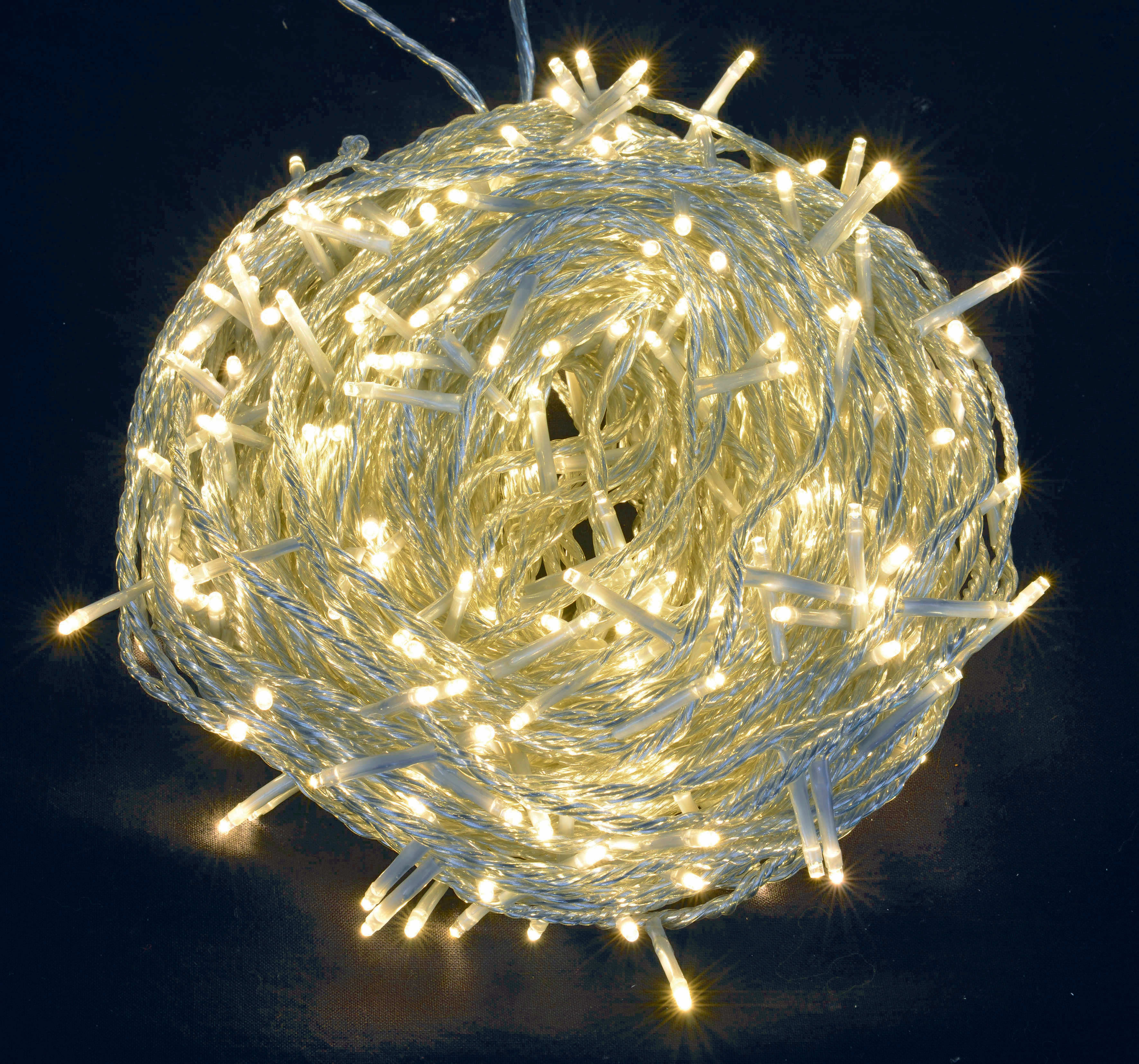 GIOCOPLAST NATALE - 500 LED BIANCO CALDO CAVO TRASP, USO EST/INT, CON GIOCHI LUCE, LUCI MT 50, CAVO ALIM MT 4, IN CONFEZIONE LUSSO PLASTICA