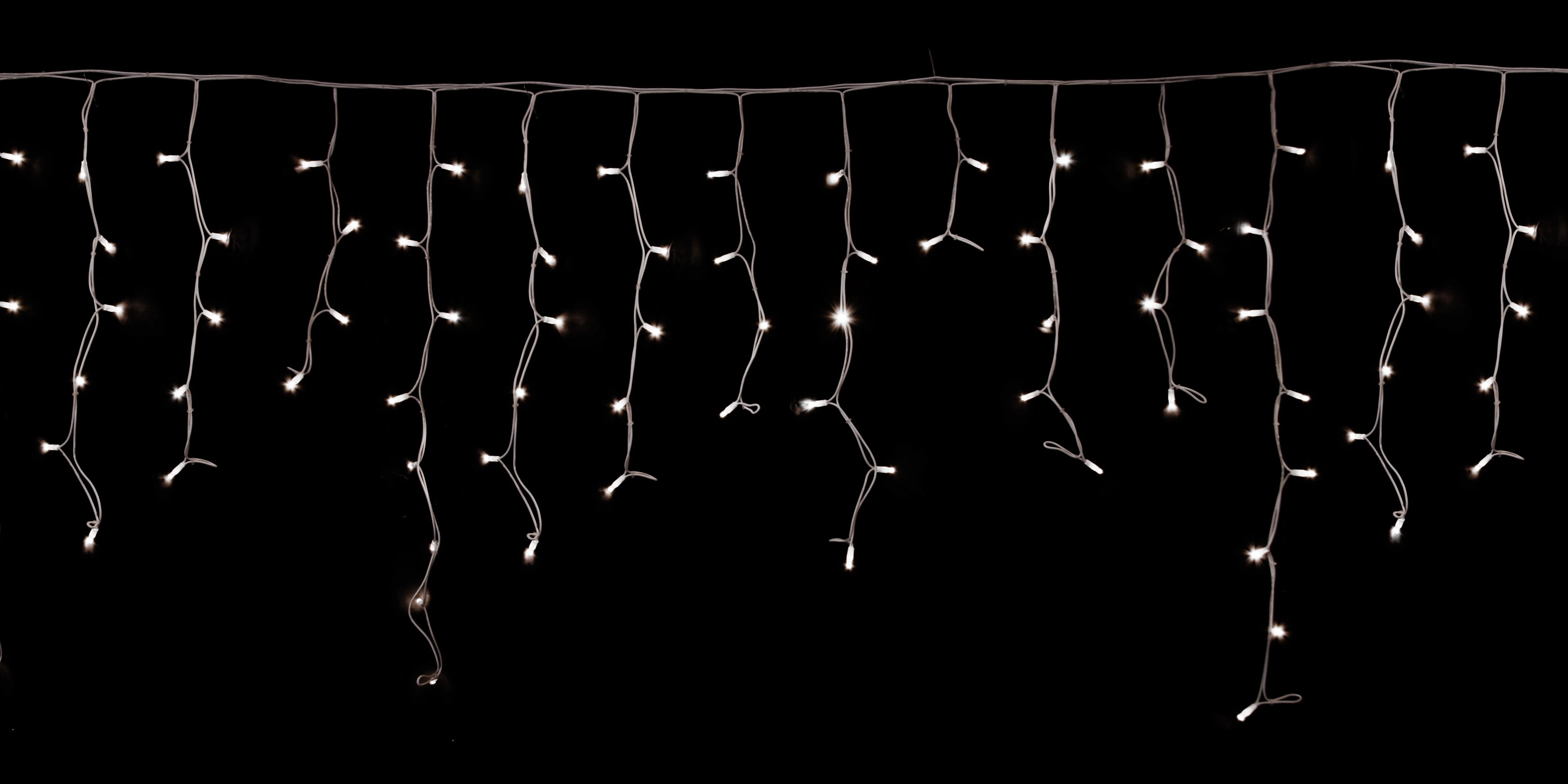 GIOCOPLAST NATALE - TENDA LUCCIOLONA SFALSATA 70 LED BIANCHI, LUCE FISSA, L. 150 - H.MAX 60 CM., CAVO BIANCO, PROLUNG. MAX 25 SET, USO EST/INT 14409959