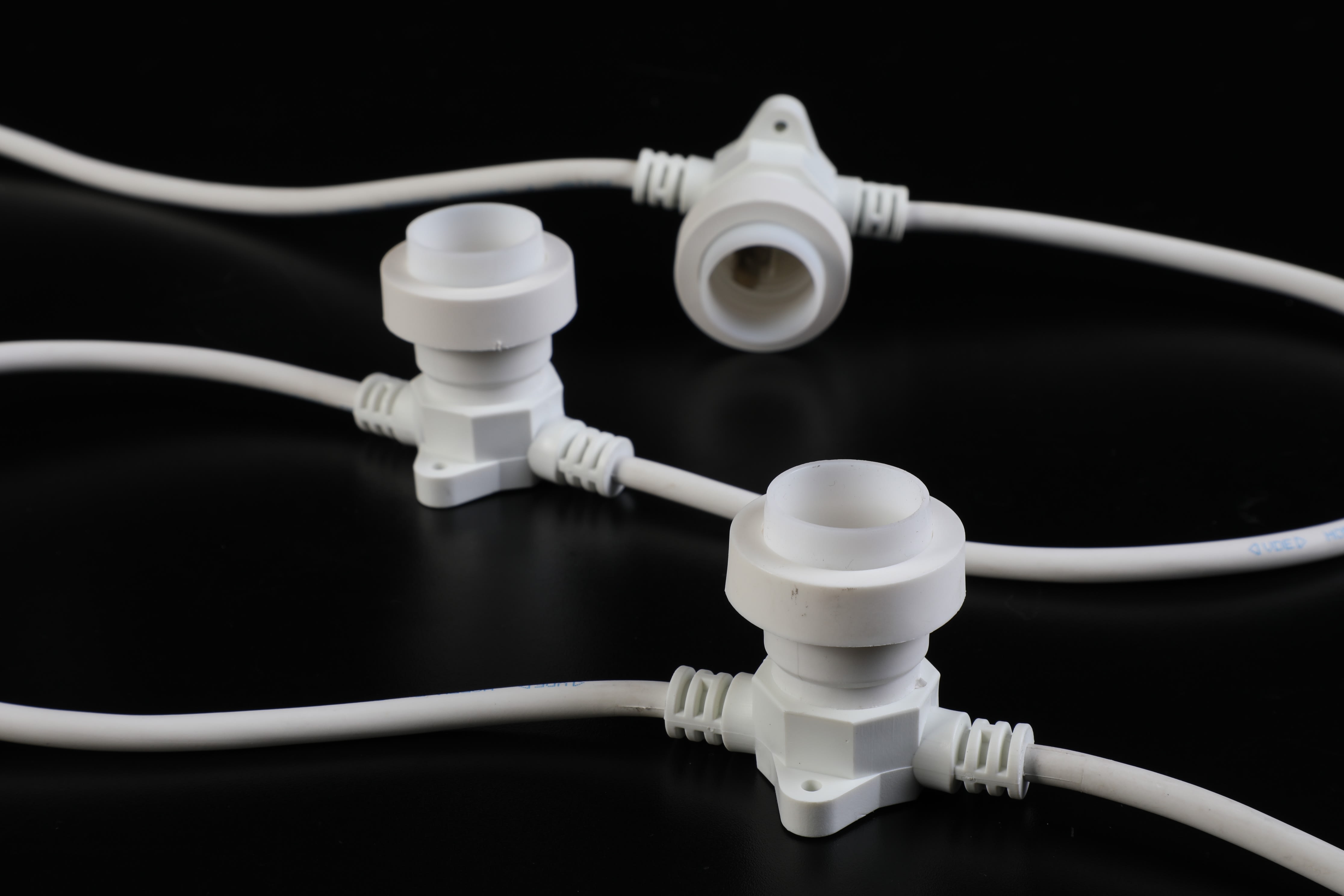 GIOCOPLAST NATALE - CINTURA 20 PORTALAMPADE E27, 10 M, CAVO BIANCO, PASSO 50 CM, PROLUNGABILE, USO EST/INT