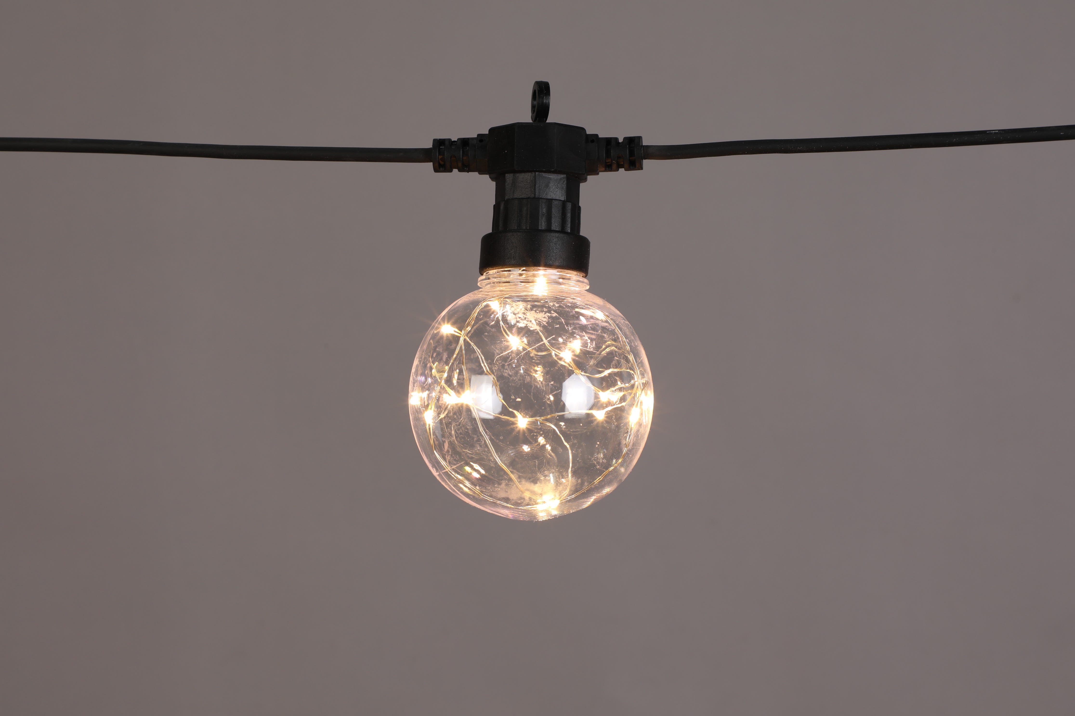 GIOCOPLAST NATALE - 20 LAMPADINE G60 CON GOCCE DI LED BIANCO CALDO, 10 M, PROLUNG. , C/TRASF IP44