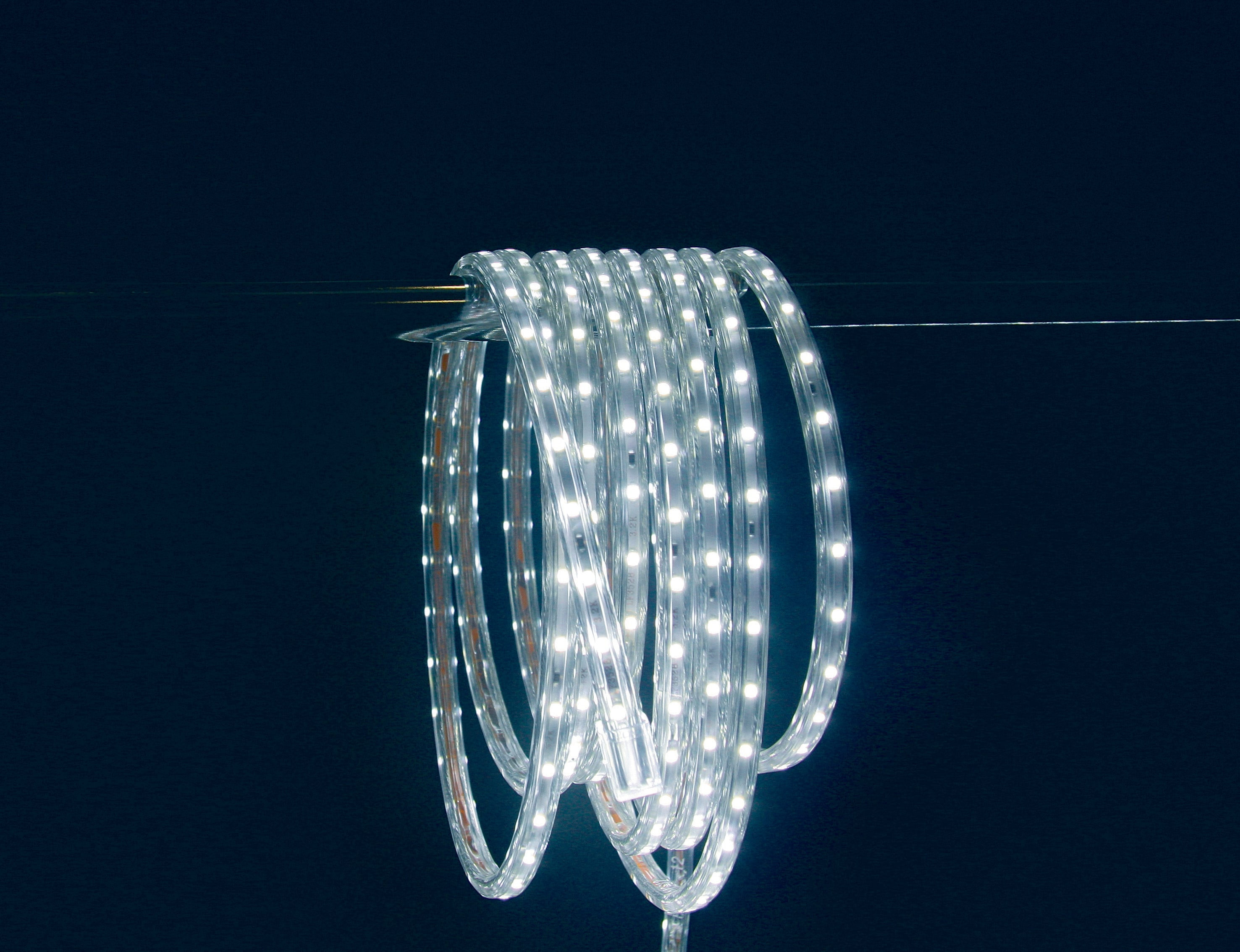 GIOCOPLAST NATALE - BOB. TAPELIGHT MT.50 BIANCO, 3.000 LED C/5 SET ACCESSORI