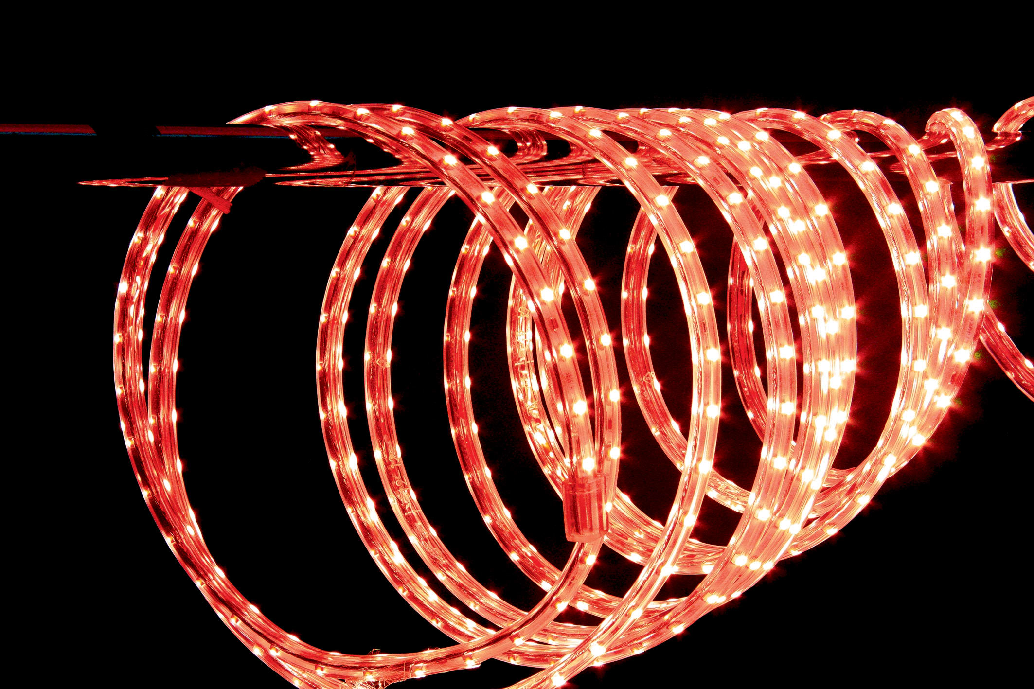 GIOCOPLAST NATALE - BOB. TAPELIGHT MT.50 ROSSO, 3.000 LED C/5 SET ACCESSORI