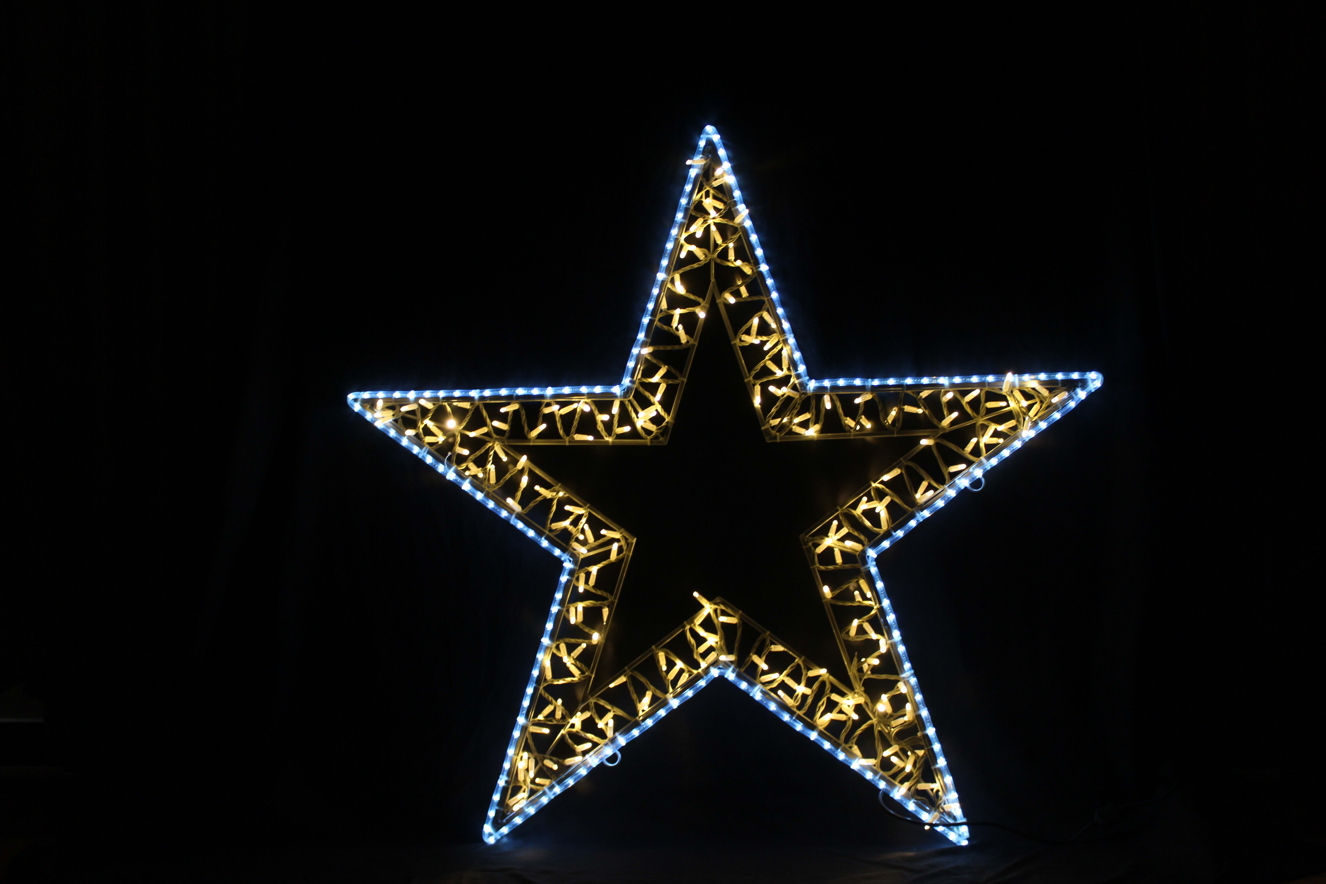 GIOCOPLAST NATALE - MAXI STELLA 2D 130CM BICOLORE, CON TUBO LED E LUCCIOLONE, 220-240, USO EST