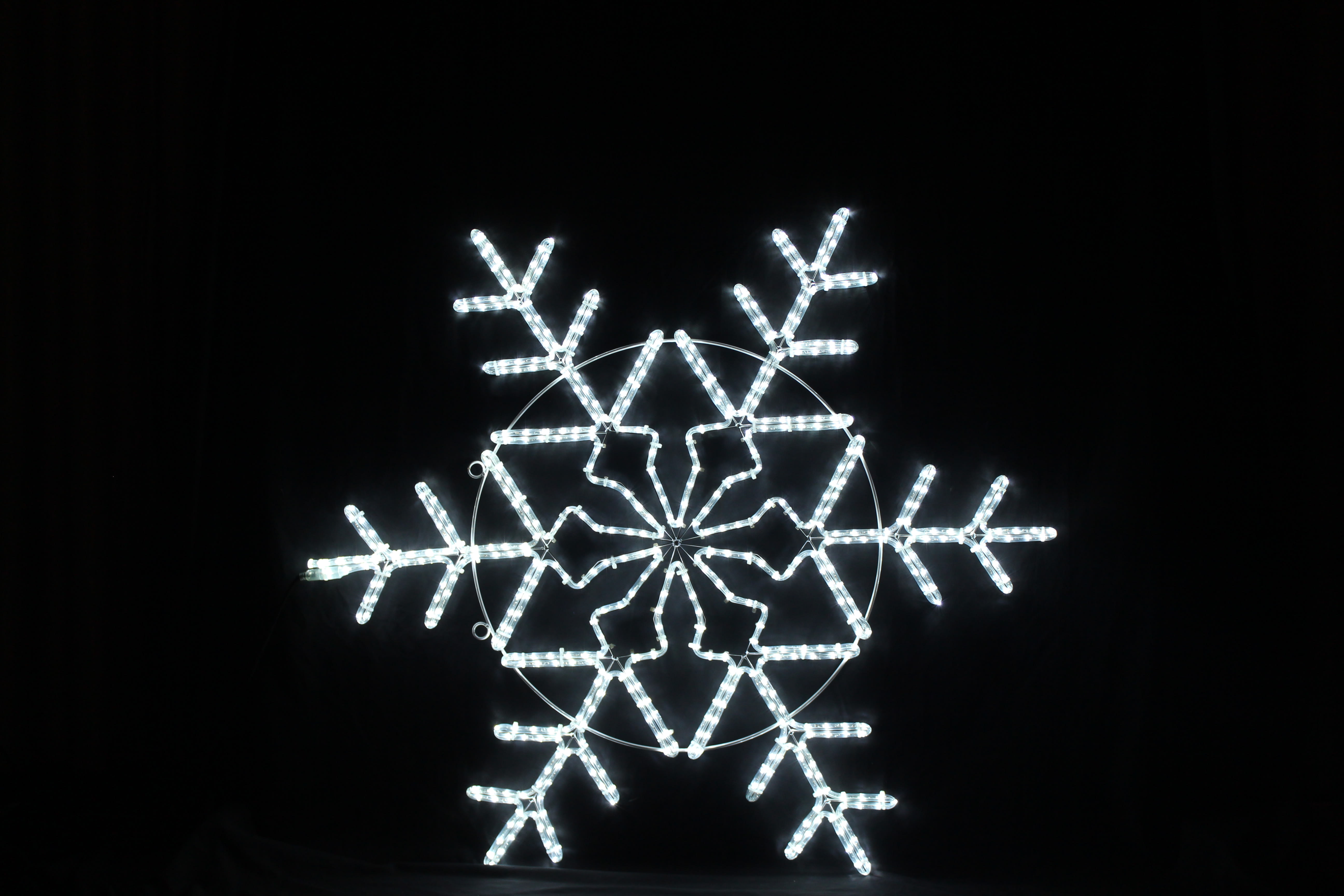 GIOCOPLAST NATALE - FIOCCO DI NEVE CON TUBO LED BIANCO 120 CM, 220-240V, USO EST
