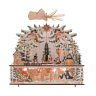 GIOCOPLAST NATALE - VILLAGGIO NEL BOSCO ''WOOD & CHARM'' CON MOVIMENTO E LUCI LED A BATTERIE, 40X40X10CM