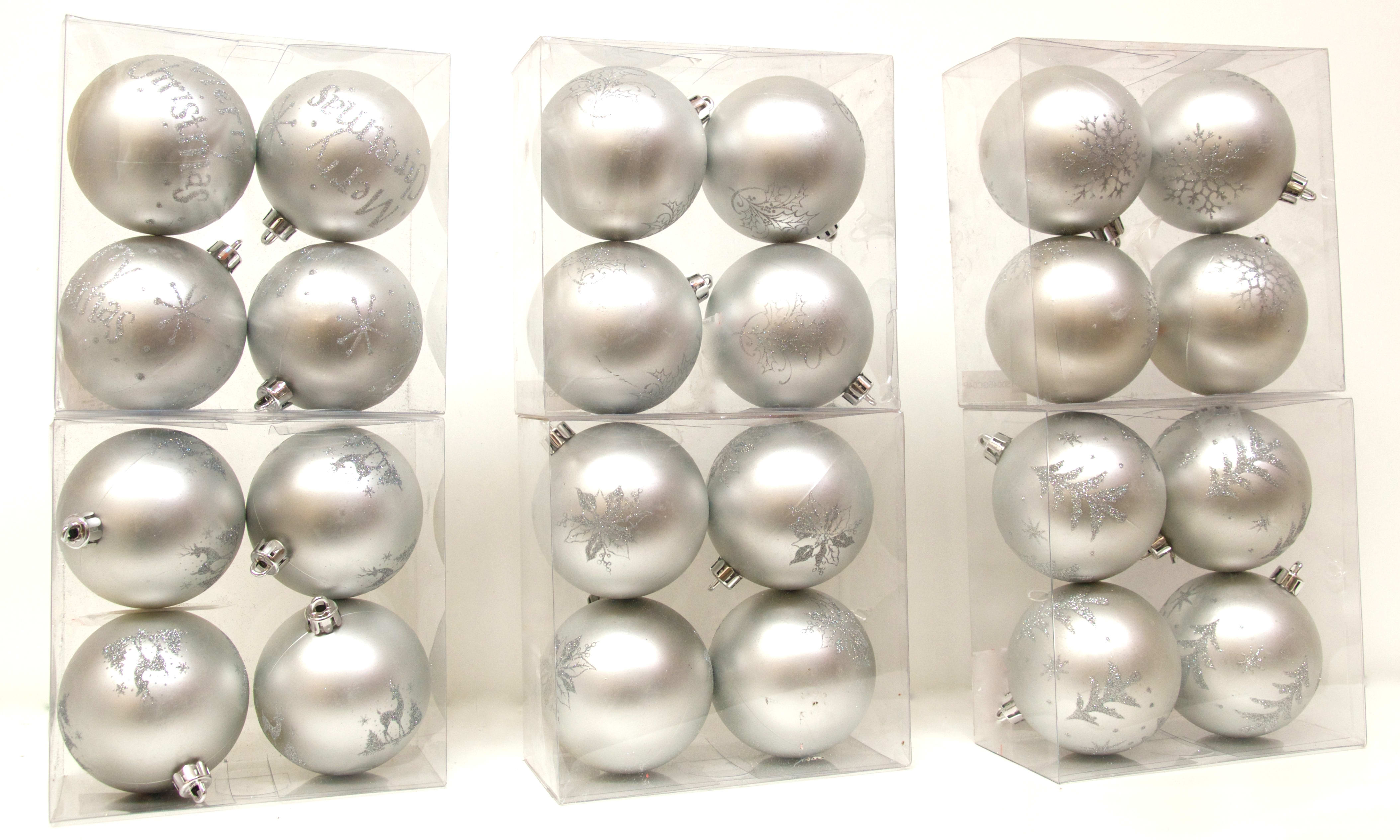 GIOCOPLAST NATALE - SCAT. 4 SFERE PLASTICA ARGENTO D.80 6 DEC. ASS.